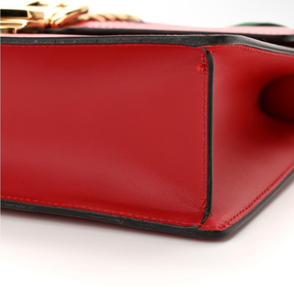 Gucci Red Leather Sylvie Shoulder Bag ✨LIKE NEW✨ - Picture 10 of 16